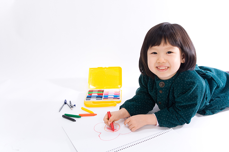 [엄마와 함께 가족그림그리기]